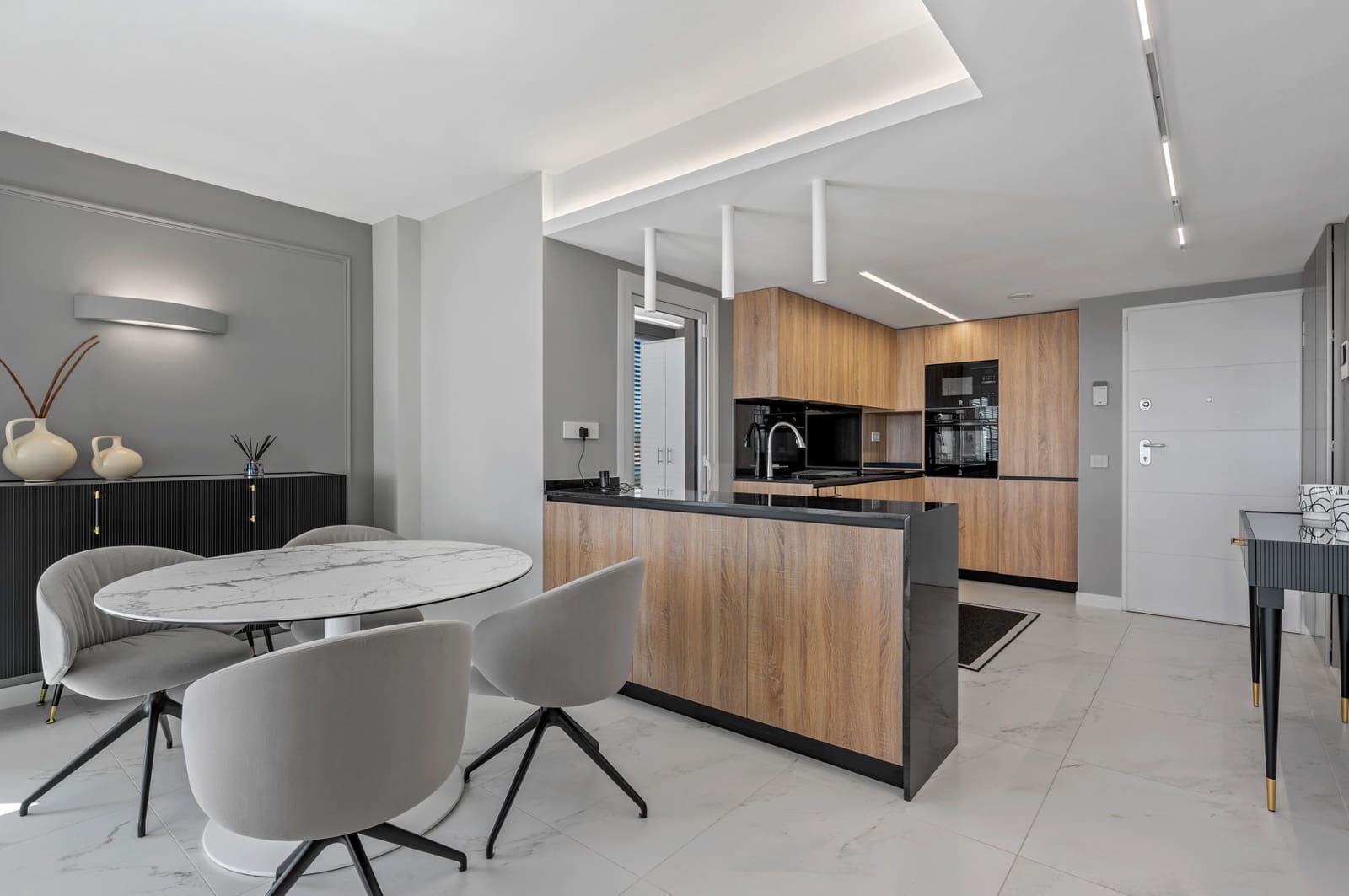 3 slaapkamer Appartement te koop in Orihuela Costa met zwembad - € 1.200.000 (Ref: 9721431)