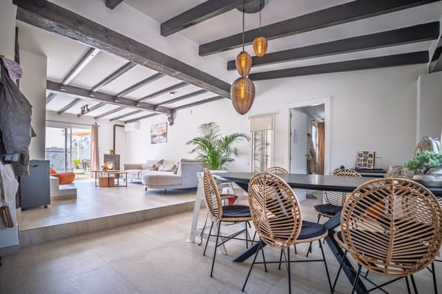 4 sypialnia Finka/Dom wiejski na sprzedaż w Daimes, Elche / Elx z basenem - 450 000 € (Ref: 9726354)