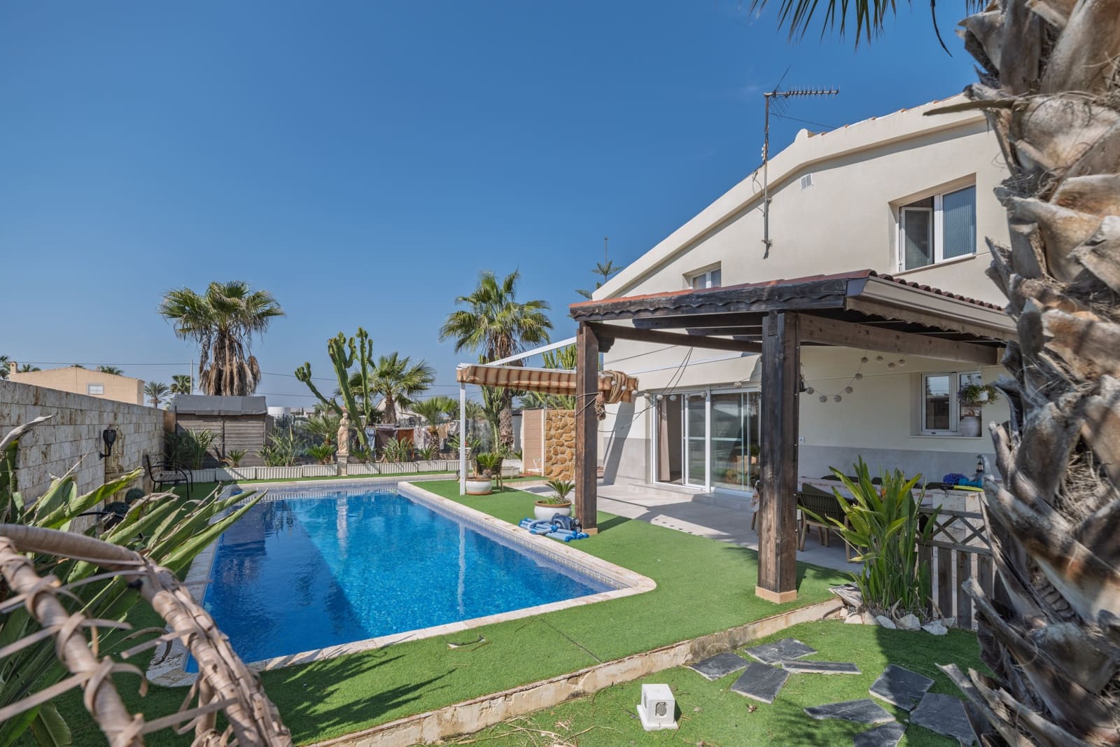 4 sypialnia Finka/Dom wiejski na sprzedaż w Daimes z basenem - 450 000 € (Ref: 9726354)