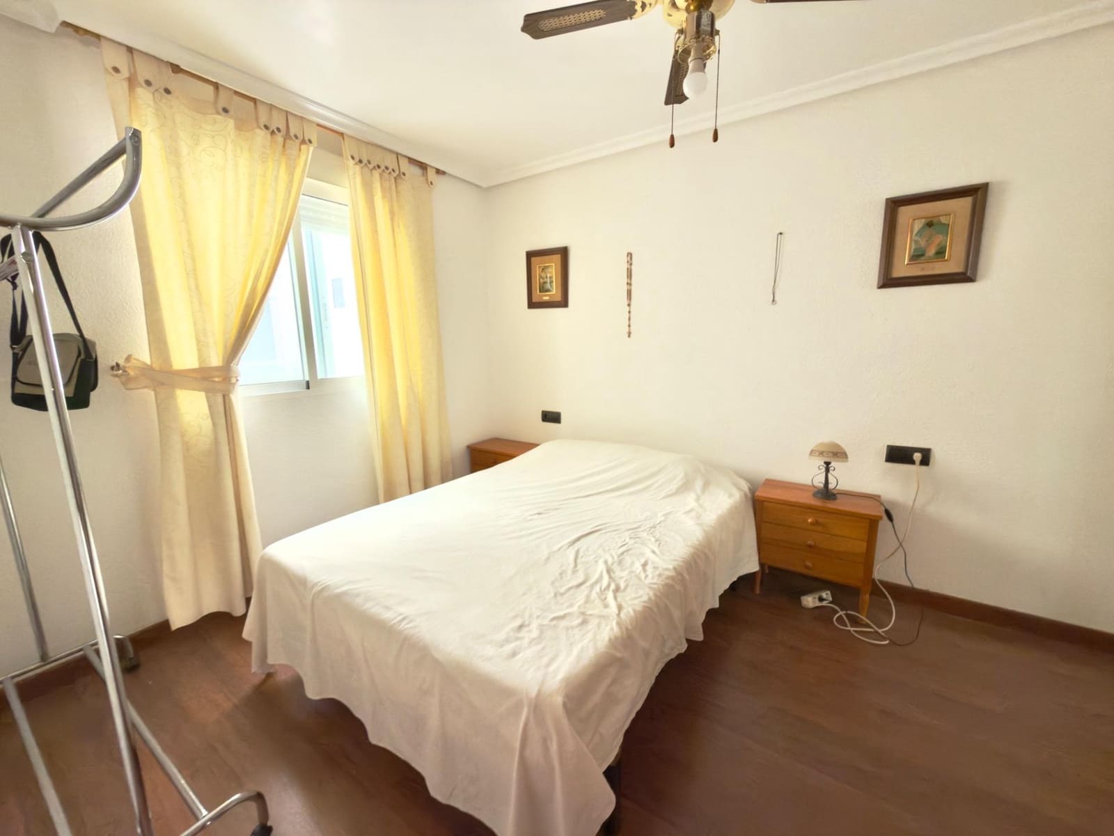 2 chambre Appartement à vendre à Torrevieja - 130 000 € (Ref: 9729776)