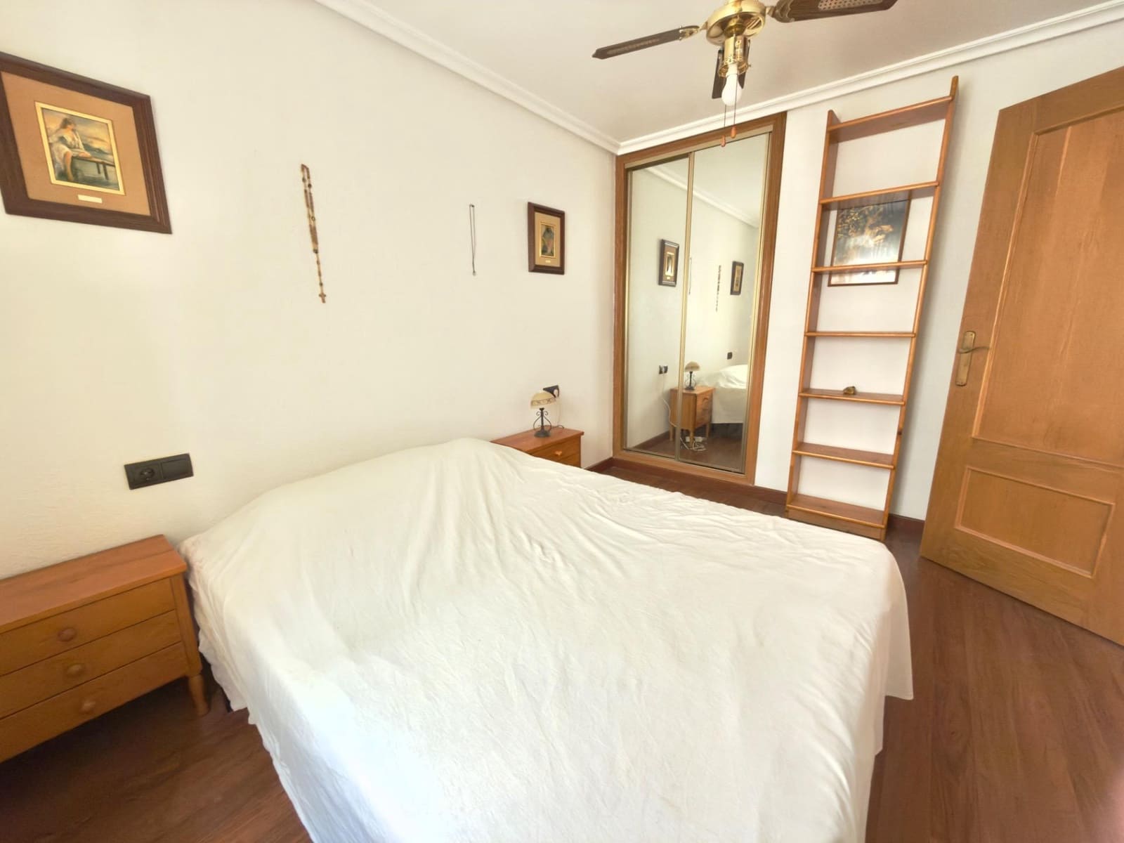 2 chambre Appartement à vendre à Torrevieja - 130 000 € (Ref: 9729776)