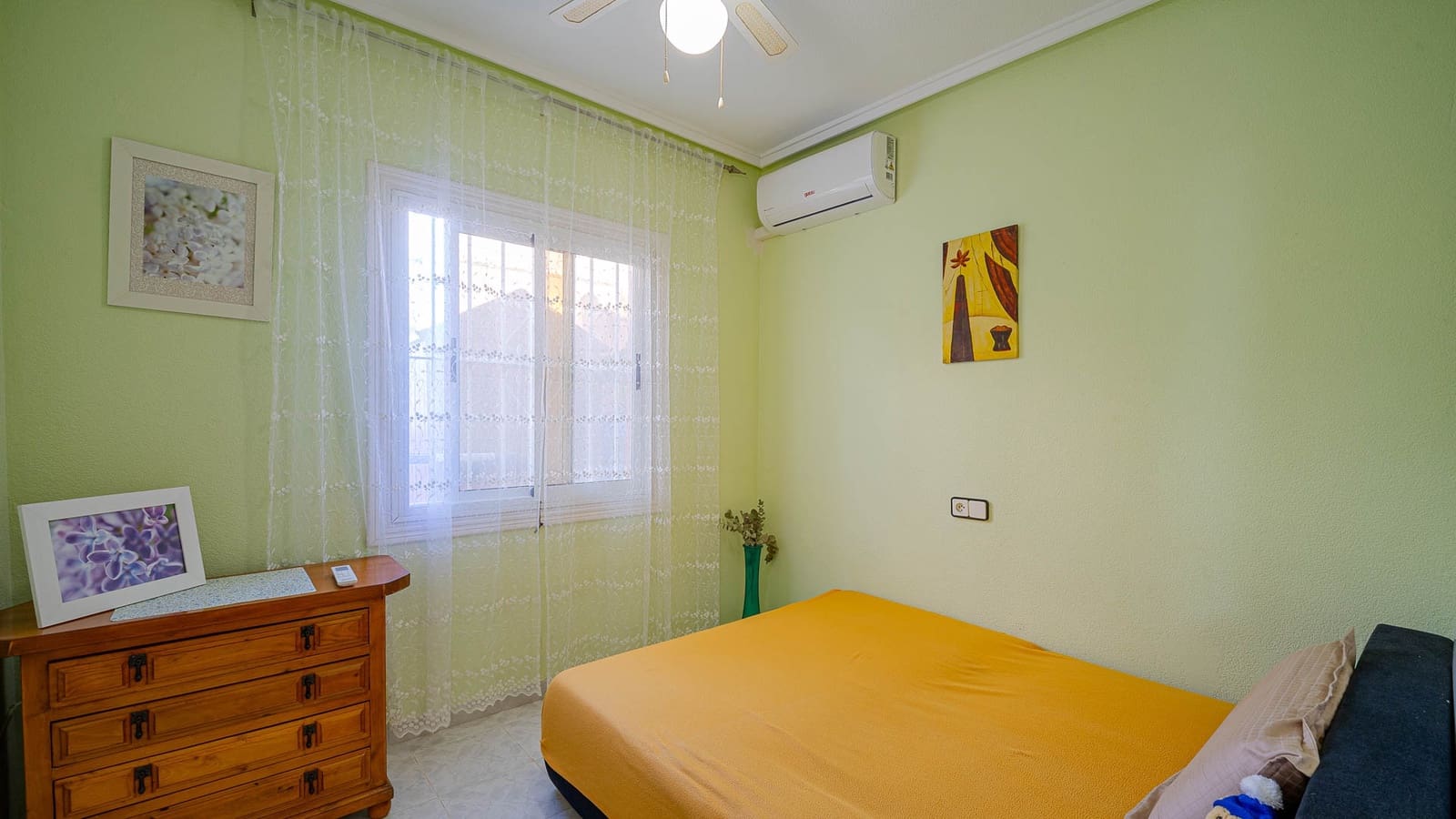 2 bedroom Apartment for sale in Orihuela Costa with pool - € 165,000 (Ref: 9729780)