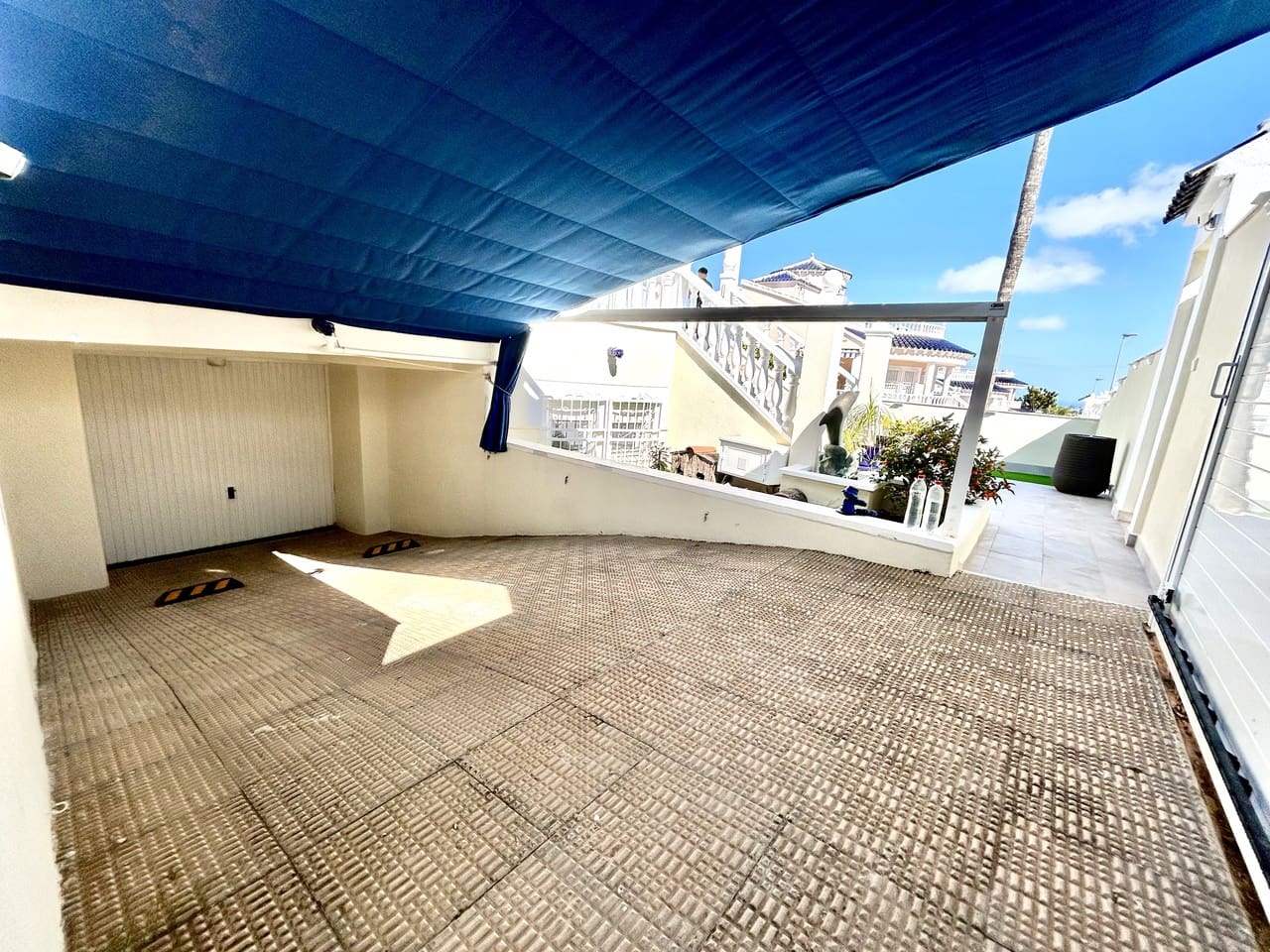 4 sypialnia Willa na sprzedaż w Pinar de Campoverde z basenem garażem - 460 000 € (Ref: 9730183)