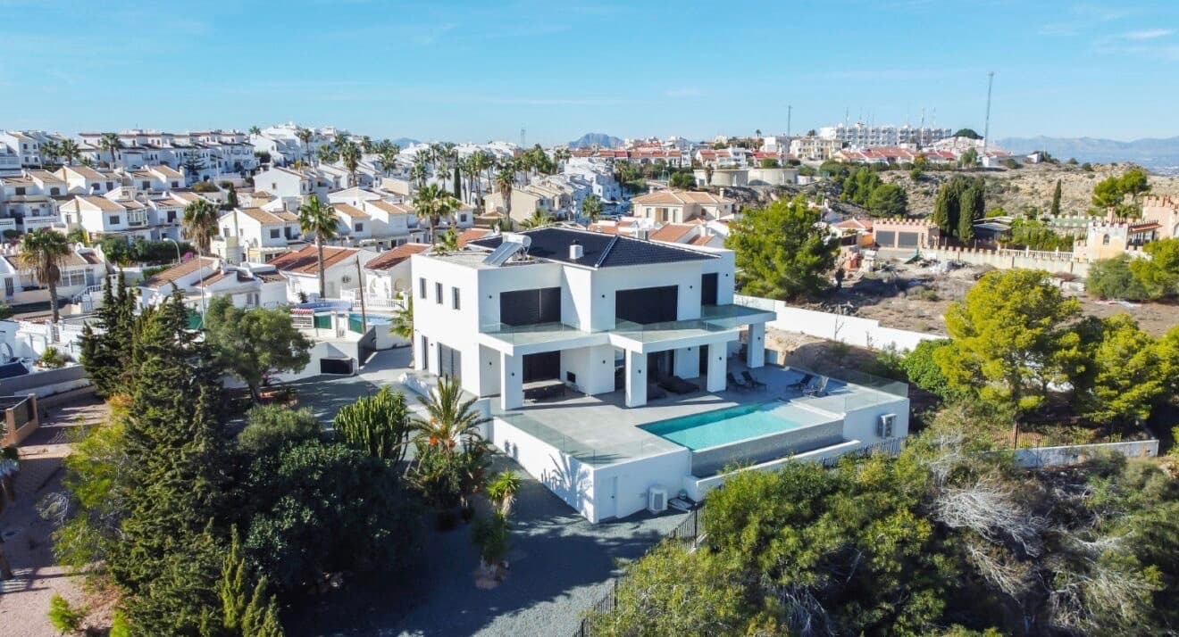 5 camera da letto Villa in vendita in Ciudad Quesada con piscina - 2.300.000 € (Rif: 9733624)