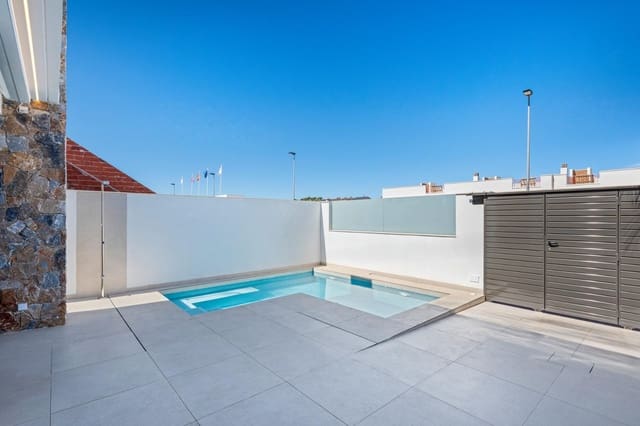Chalet de 3 habitaciones en Ciudad, San Javier en venta con piscina garaje - 504.300 € (Ref: 9747629)