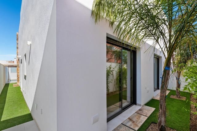 Chalet de 3 habitaciones en Ciudad, San Javier en venta con piscina garaje - 504.300 € (Ref: 9747629)