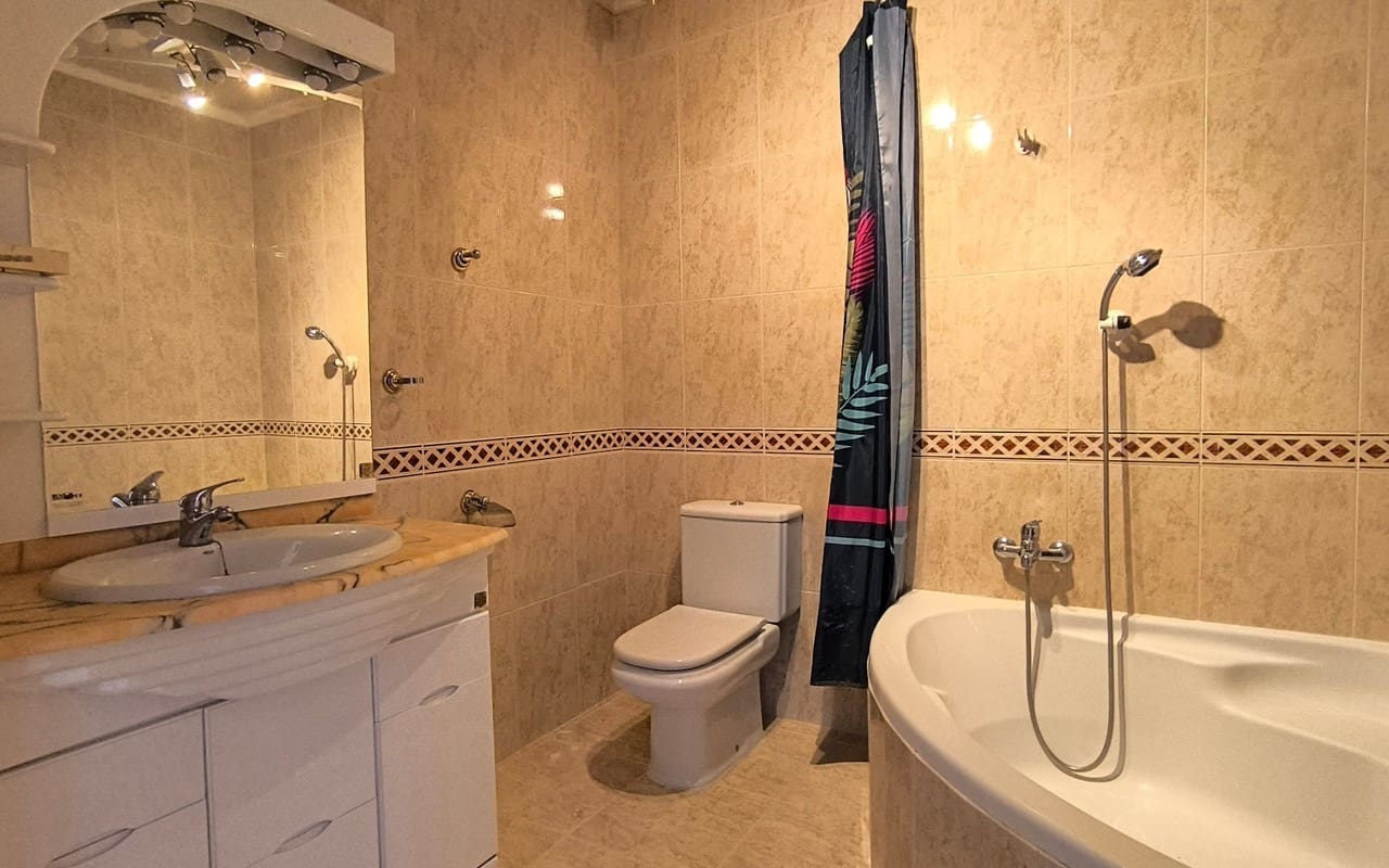 2 soveværelse Lejlighed til salg i Dona Pepa med swimmingpool - € 169.950 (Ref: 9748243)