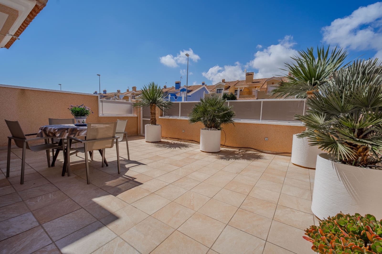 Casa de 3 habitaciones en Cabo Roig en venta con piscina - 325.000 € (Ref: 9749356)