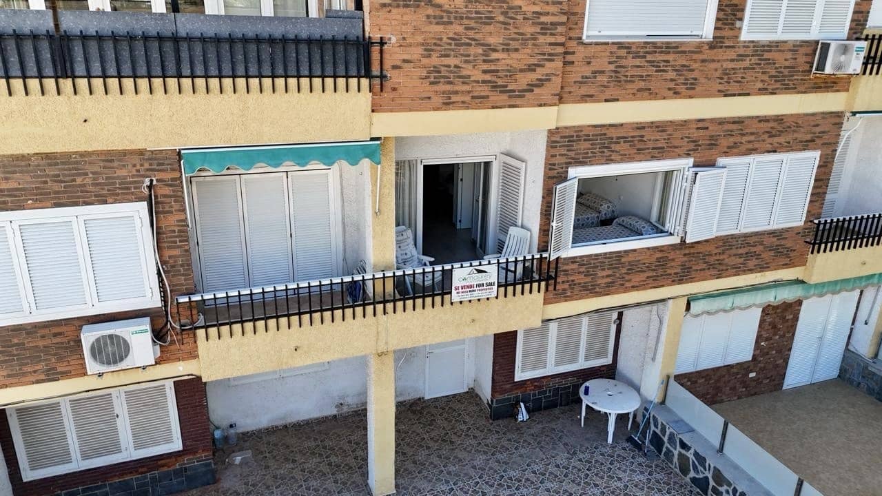 1 sovrum Lägenhet till salu i La Zenia med garage - 150 000 € (Ref: 9755343)