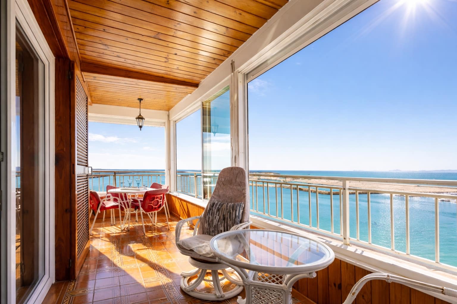 3 sypialnia Apartament na sprzedaż w Torrevieja z basenem garażem - 389 500 € (Ref: 9755434)