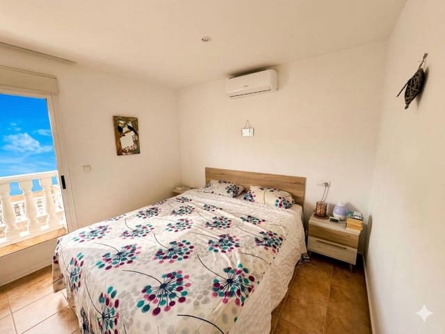 4 sypialnia Dom blizniak na sprzedaż w Benimar, Benijófar z basenem - 262 500 € (Ref: 9761676)