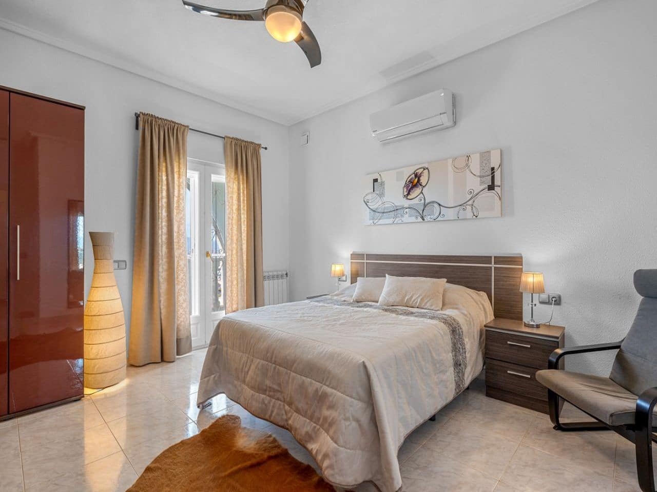 4 soveværelse Villa til salg i La Marquesa med swimmingpool garage - € 695.000 (Ref: 9761677)