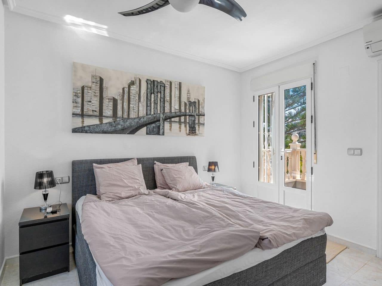 4 soveværelse Villa til salg i La Marquesa med swimmingpool garage - € 695.000 (Ref: 9761677)