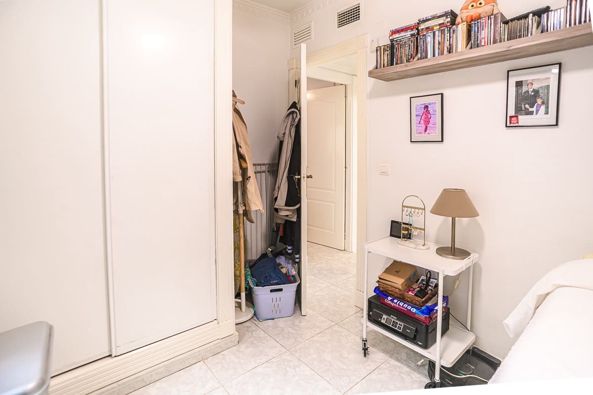 3 makuuhuone Huvila myytävänä paikassa San Fulgencio mukana uima-altaan 
autotalli - 309 999 € (Ref: 9761780)