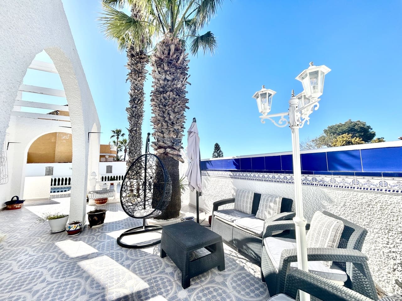 2 bedroom Villa for sale in Villamartin with pool - € 390,000 (Ref: 9763492)