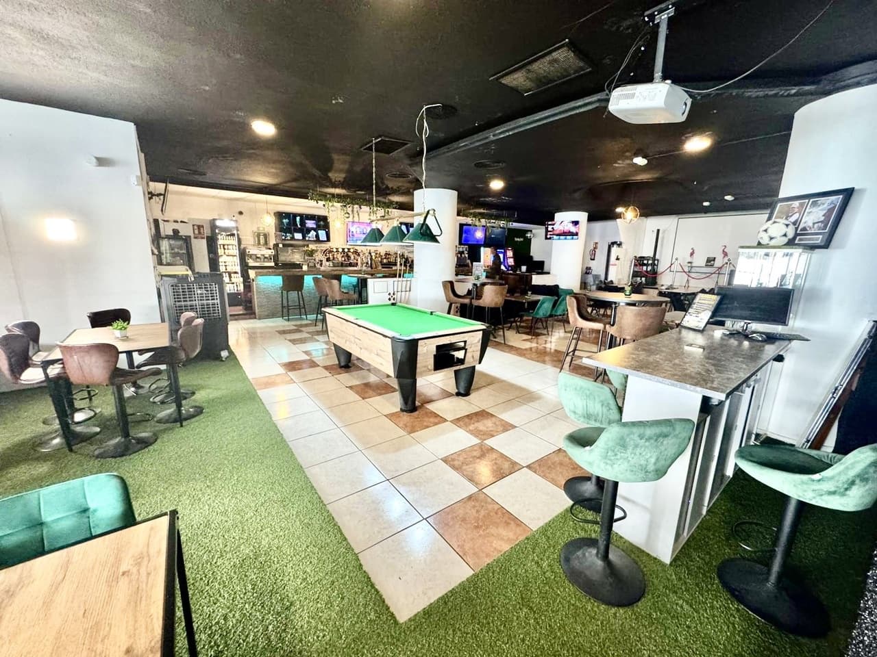 Kommersiell til salgs i San Miguel de Salinas - € 99 950 (Ref: 9763494)