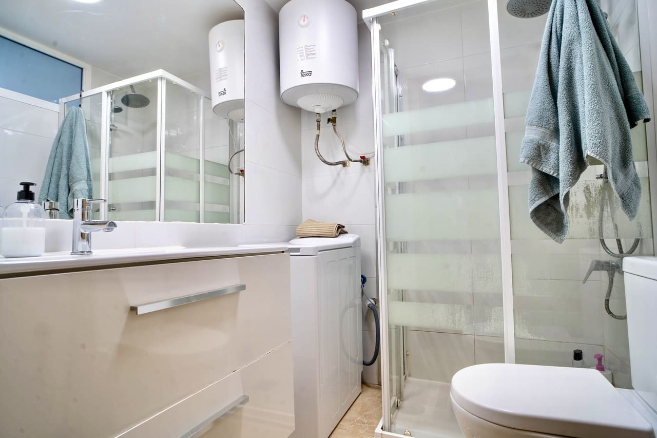 1 soveværelse Lejlighed til salg i Guardamar del Segura med garage - € 99.000 (Ref: 9763496)