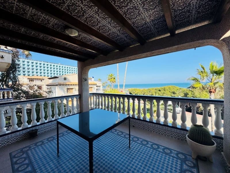 2 soverom Hus til salgs i Guardamar del Segura - € 450 000 (Ref: 9770363)