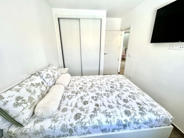 5 soveværelse Villa til salg i Villamartin, Orihuela med swimmingpool garage - € 459.000 (Ref: 9772697)