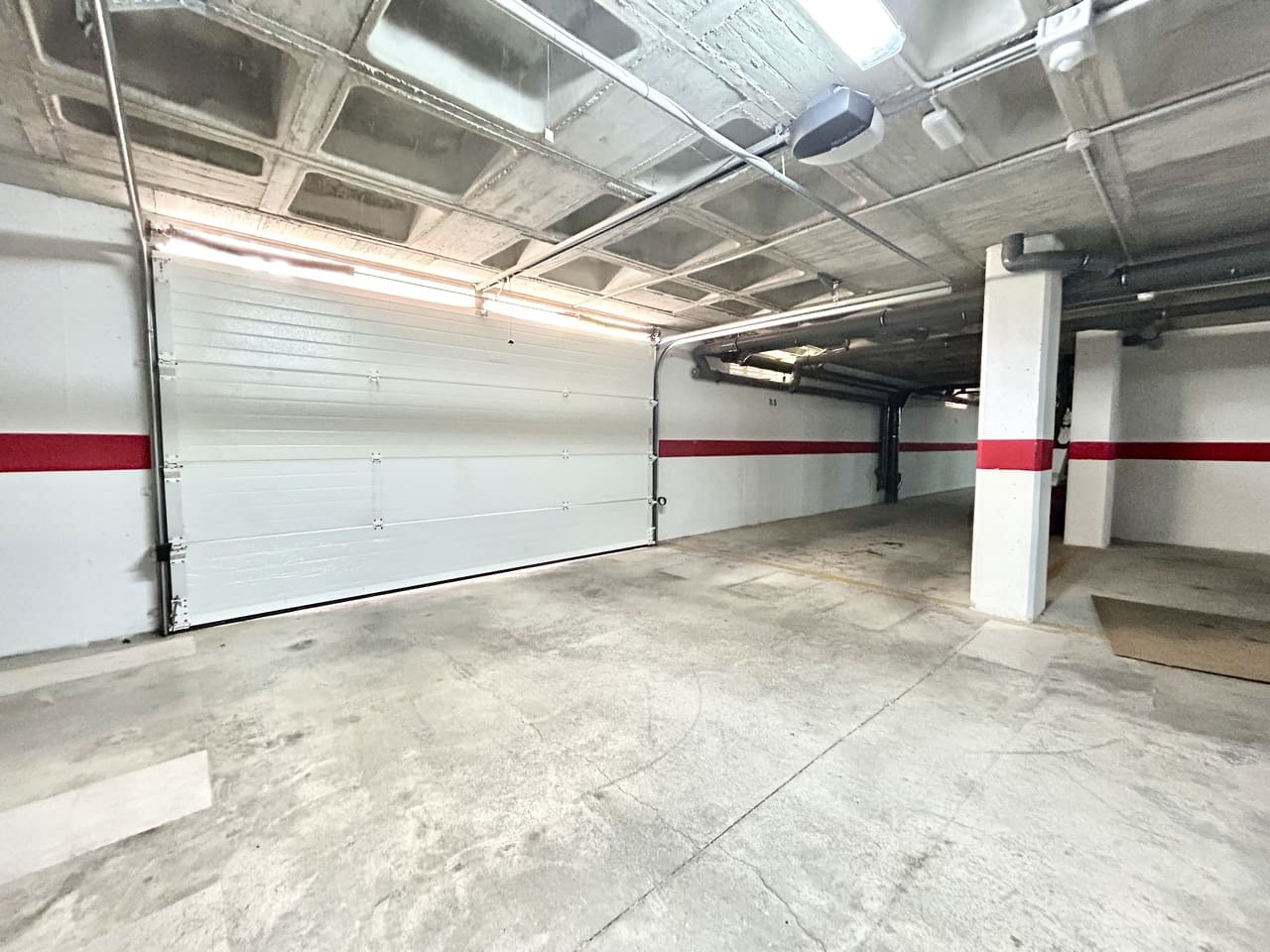 2 slaapkamer Appartement te koop in Villamartin met zwembad garage - € 229.500 (Ref: 9772698)