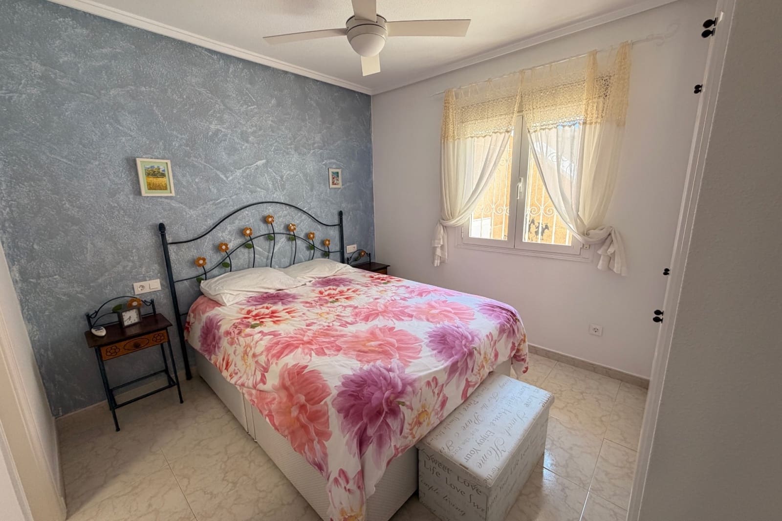 2 bedroom Bungalow for sale in Dona Pepa with pool - € 198,000 (Ref: 9775955)