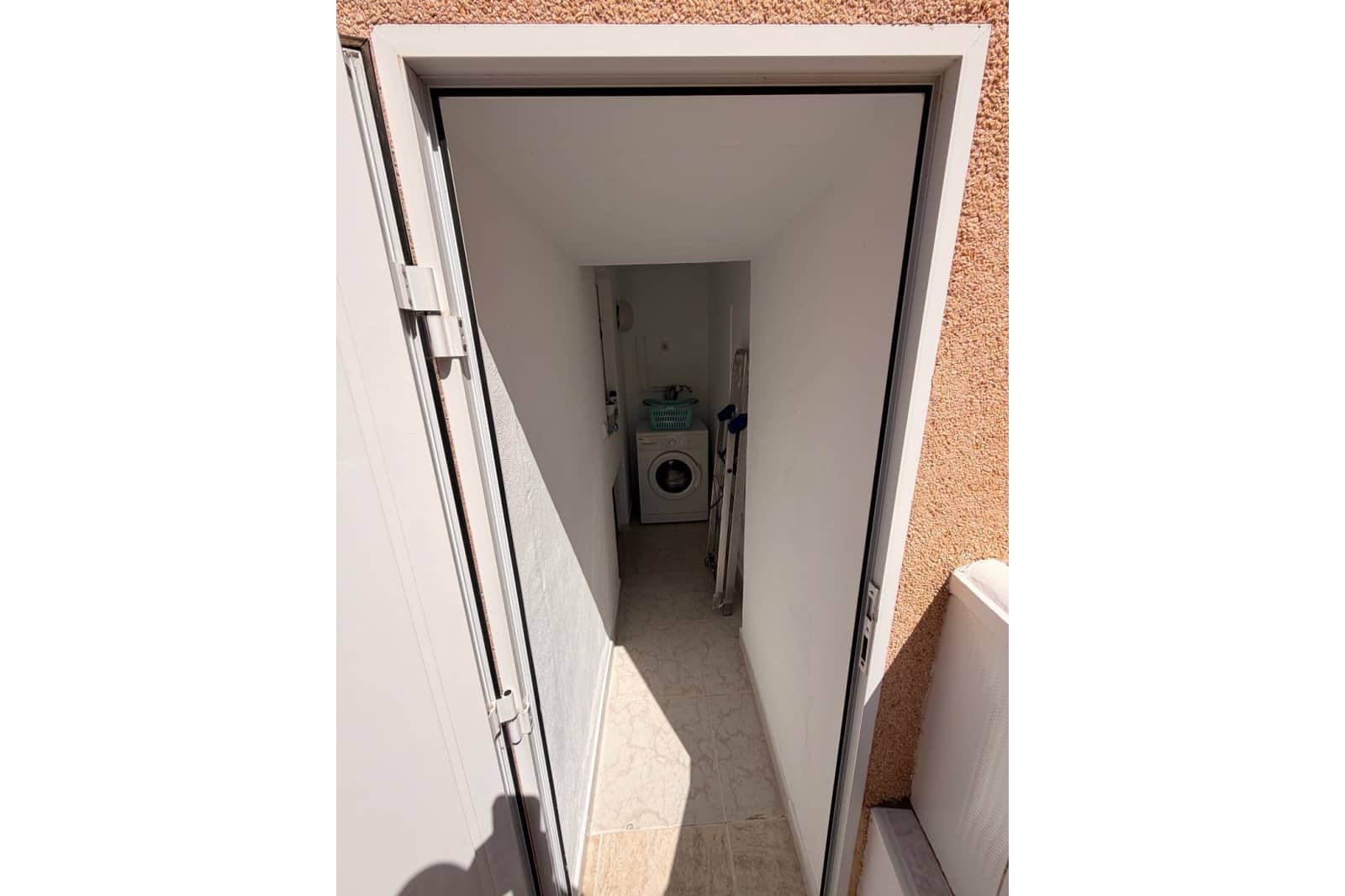 2 bedroom Bungalow for sale in Dona Pepa with pool - € 198,000 (Ref: 9775955)