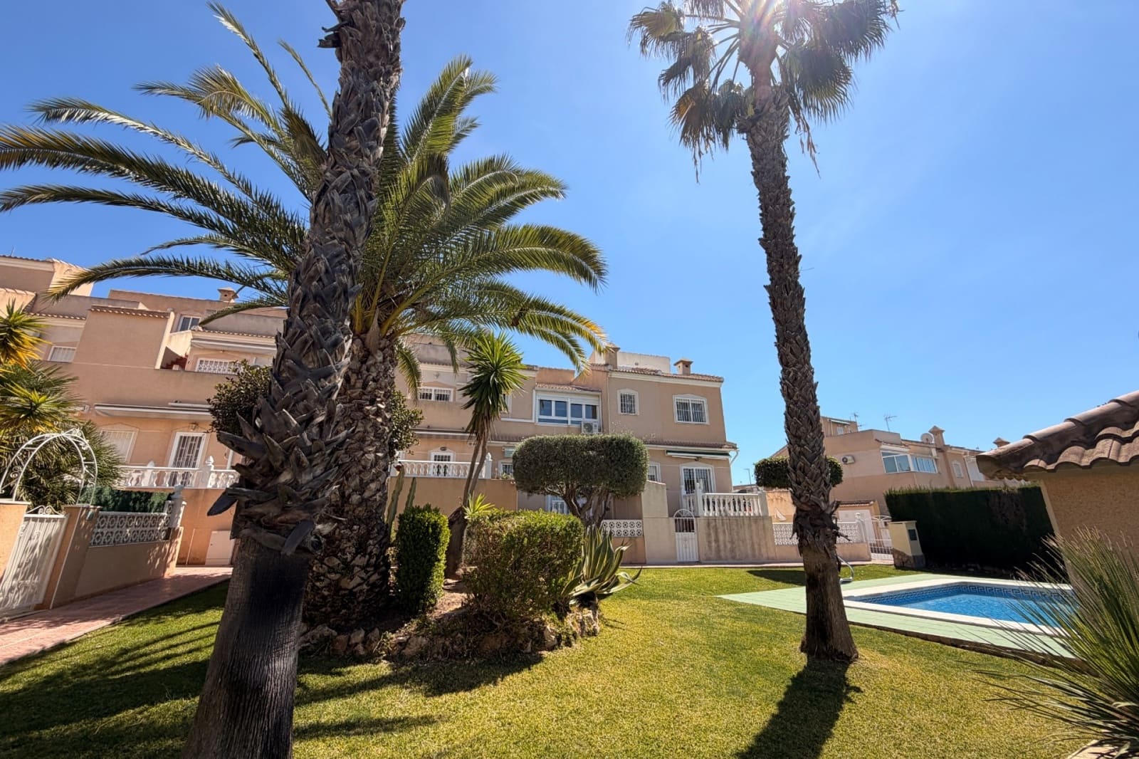 2 bedroom Bungalow for sale in Dona Pepa with pool - € 198,000 (Ref: 9775955)