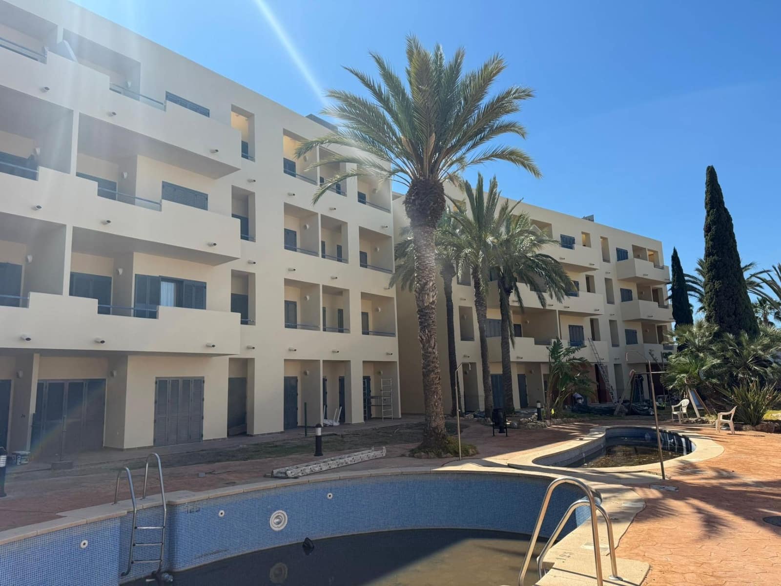 2 bedroom Apartment for sale in Puerto del Rey with pool garage - € 158,000 (Ref: 9783163)