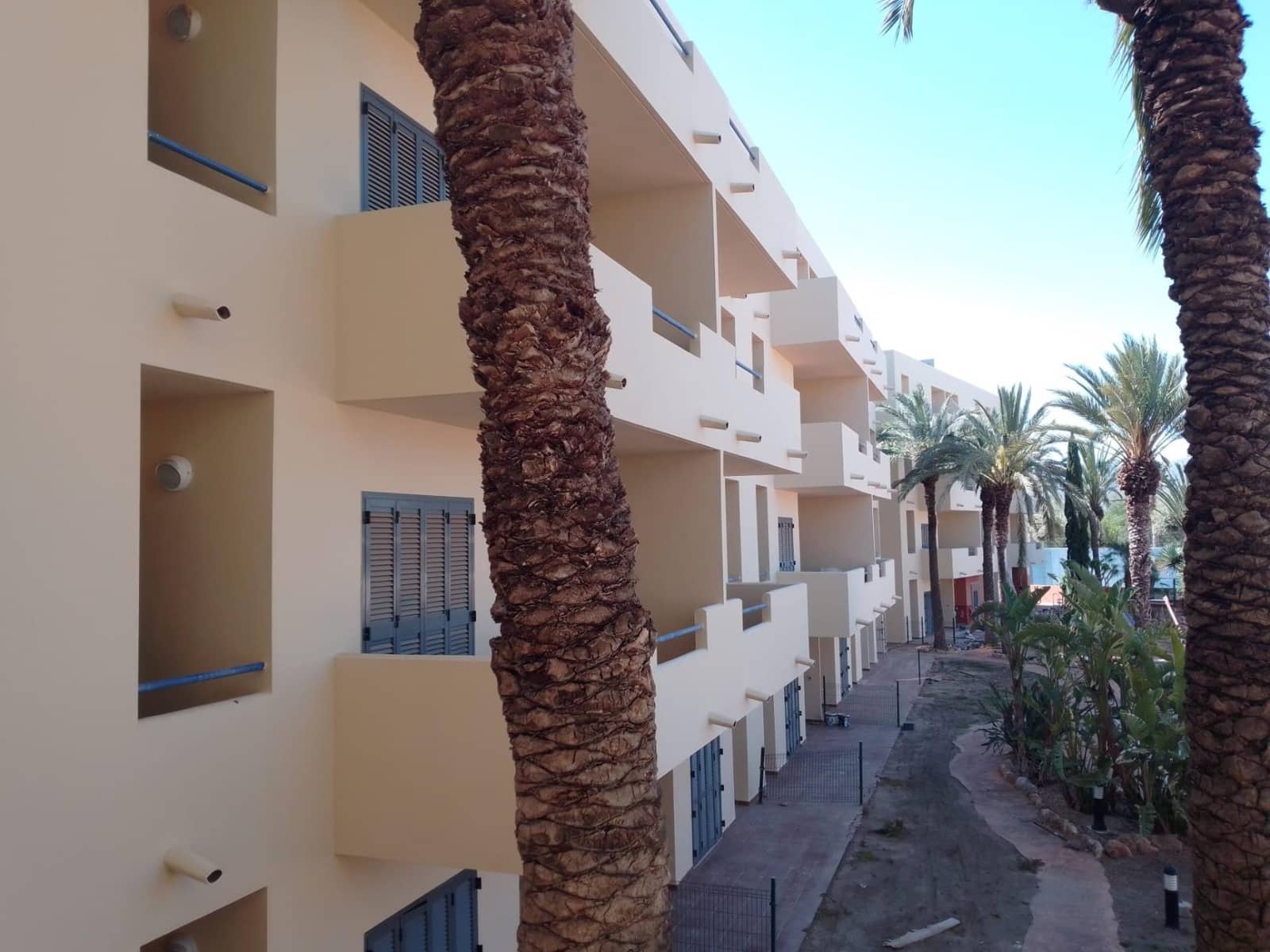 2 bedroom Apartment for sale in Puerto del Rey with pool garage - € 158,000 (Ref: 9783163)