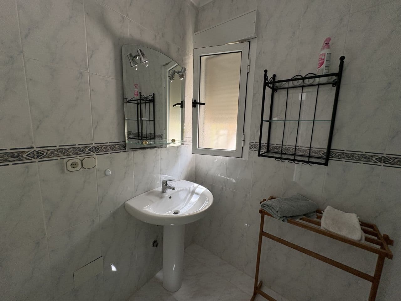 5 soveværelse Villa til salg i La Marquesa med swimmingpool garage - € 249.000 (Ref: 9790258)