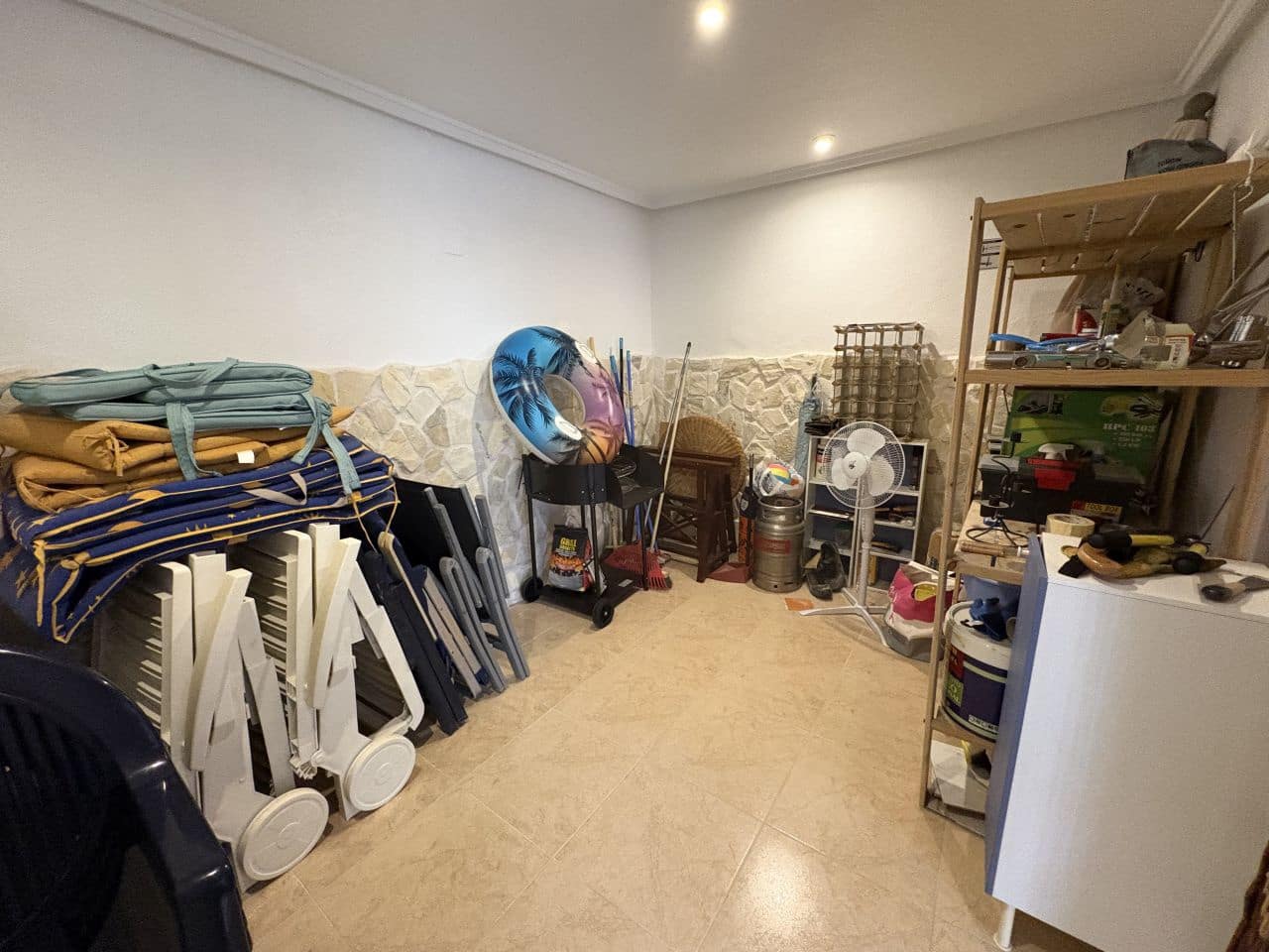 5 soveværelse Villa til salg i La Marquesa med swimmingpool garage - € 249.000 (Ref: 9790258)