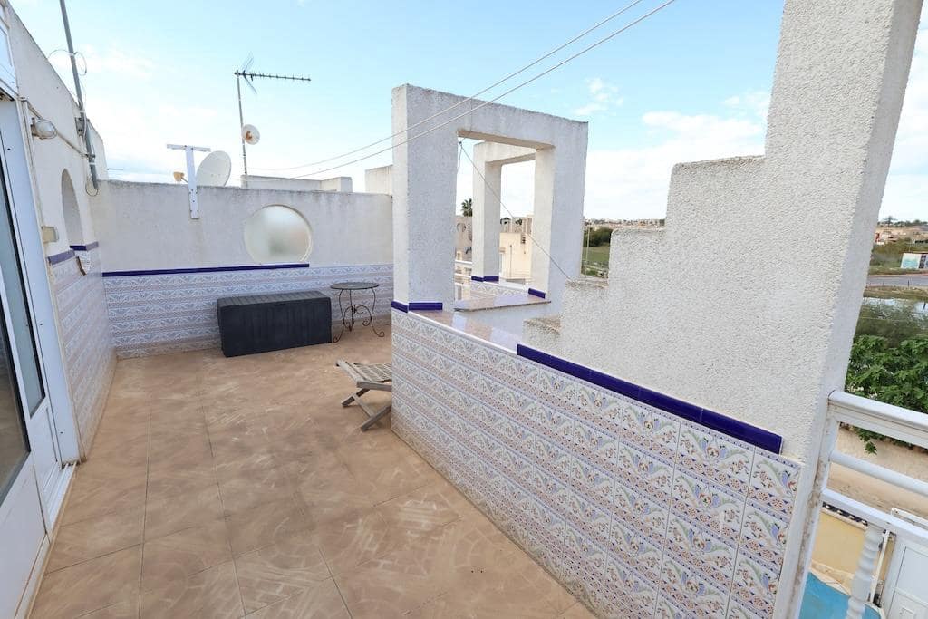 3 slaapkamer Huis te koop in Torrevieja met zwembad garage - € 205.000 (Ref: 9790260)