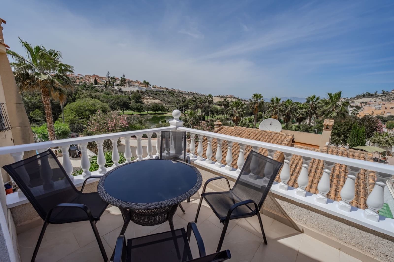 4 slaapkamer Villa te koop in La Marquesa met zwembad - € 375.000 (Ref: 9793185)