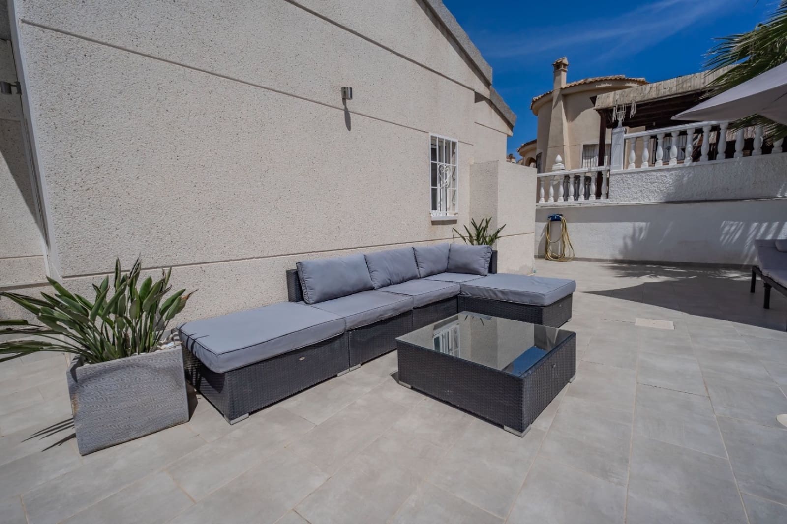 4 slaapkamer Villa te koop in La Marquesa met zwembad - € 375.000 (Ref: 9793185)