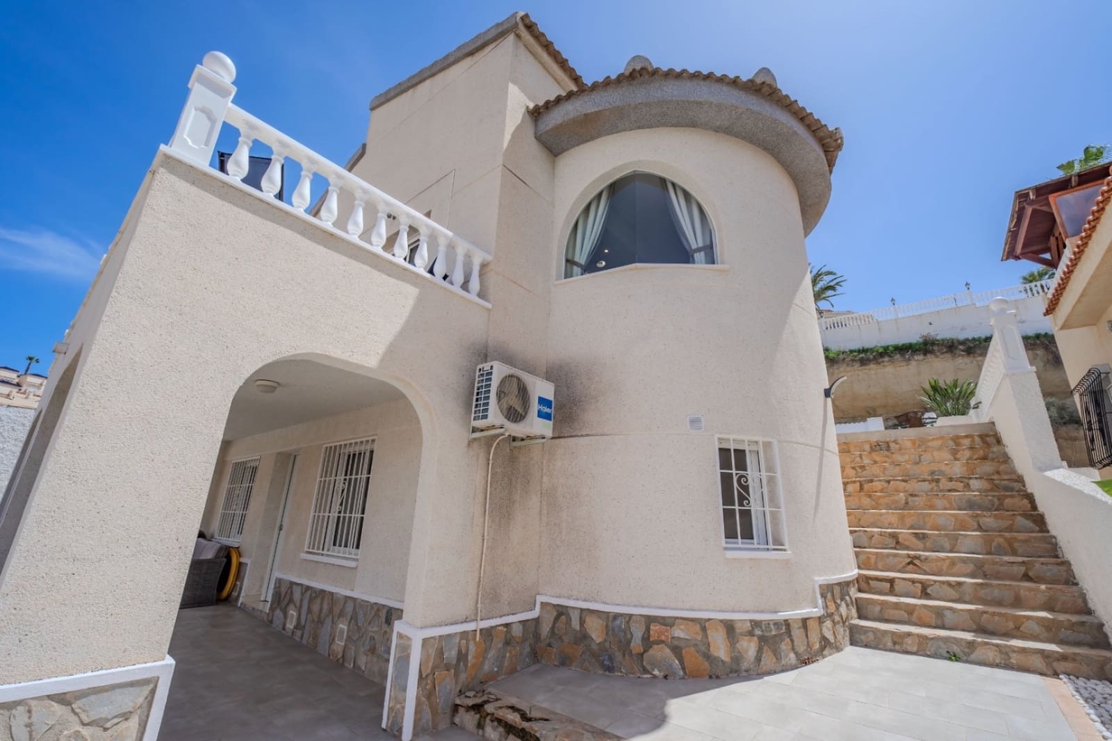 4 slaapkamer Villa te koop in La Marquesa met zwembad - € 375.000 (Ref: 9793185)