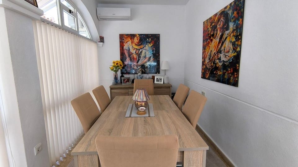 3 soverom Villa til salgs i Ciudad Quesada med svømmebasseng - € 225 000 (Ref: 9802500)