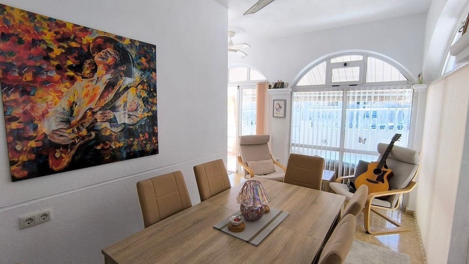 3 soverom Villa til salgs i Ciudad Quesada med svømmebasseng - € 225 000 (Ref: 9802500)