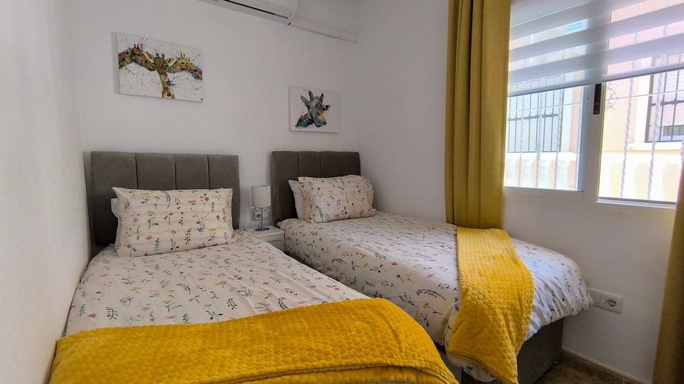 3 soverom Villa til salgs i Ciudad Quesada med svømmebasseng - € 225 000 (Ref: 9802500)