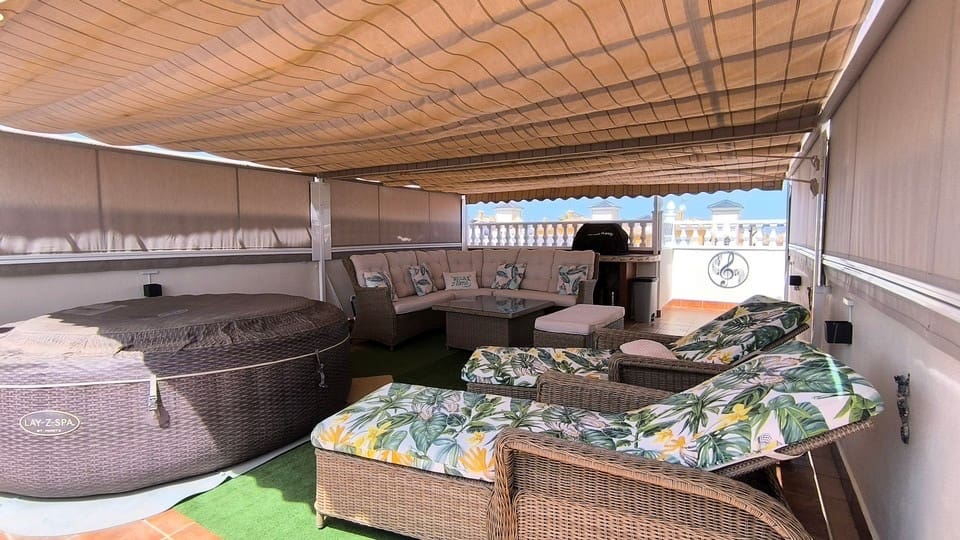 3 soverom Villa til salgs i Ciudad Quesada med svømmebasseng - € 225 000 (Ref: 9802500)