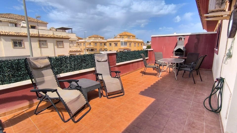 Pareado de 3 habitaciones en Ciudad Quesada en venta con piscina - 220.000 € (Ref: 9802501)