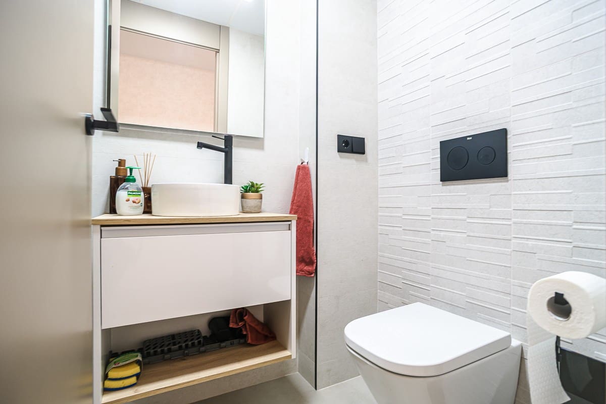 3 sypialnia Apartament na sprzedaż w Torrevieja z basenem - 439 000 € (Ref: 9804084)