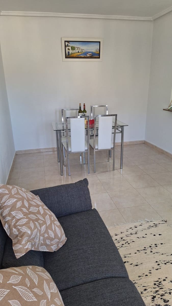 Apartamento de 2 habitaciones en La Marquesa en venta con piscina - 137.500 € (Ref: 9804857)