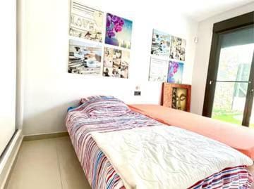 2 bedroom Villa for sale in Orihuela Costa with pool - € 299,000 (Ref: 9806087)