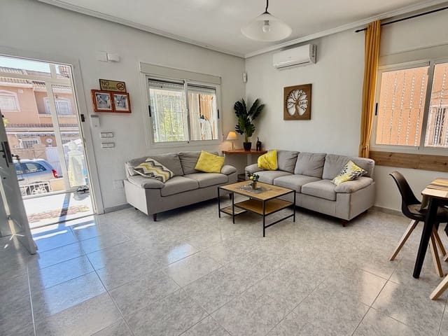 3 sovrum Semi-fristående Villa till salu i Doña Pepa, Rojales med pool - 235 000 € (Ref: 9807020)