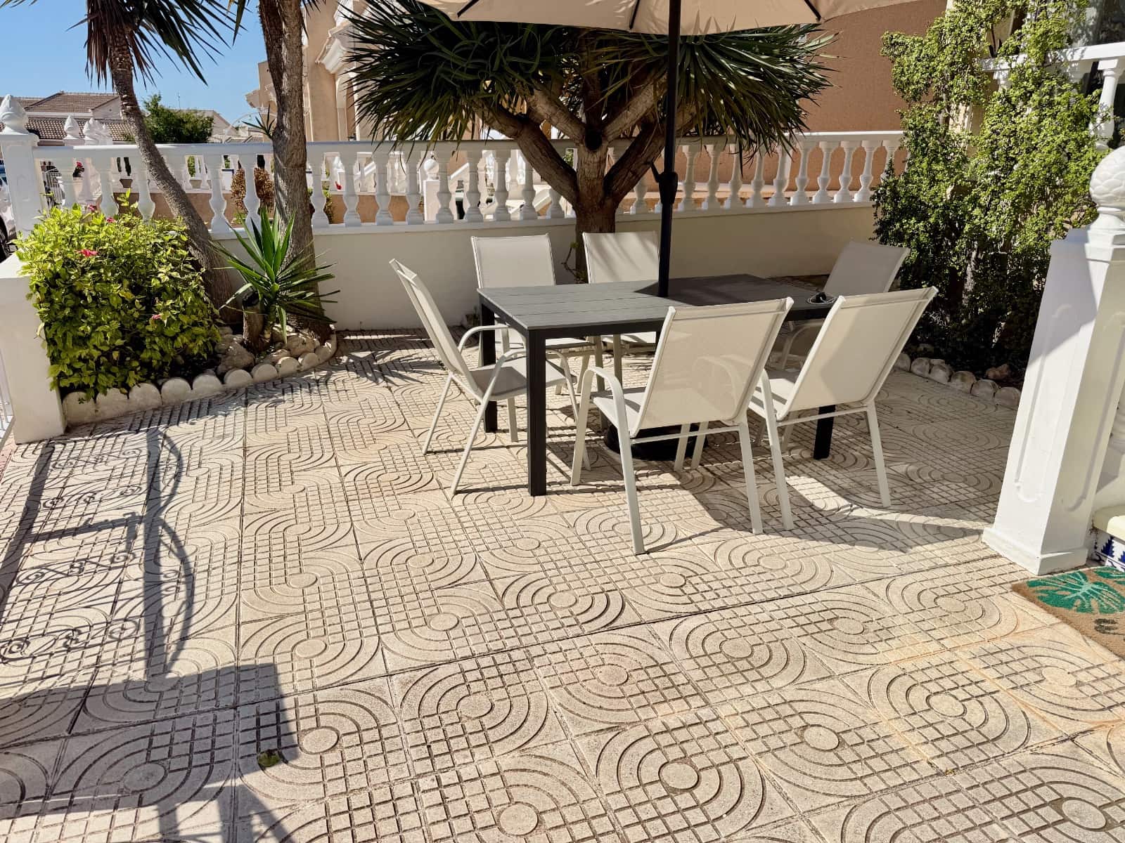 3 sovrum Semi-fristående Villa till salu i Dona Pepa med pool - 235 000 € (Ref: 9807020)