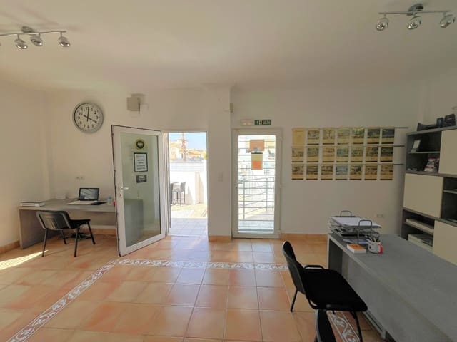 Komercyjne na sprzedaż w Playa Flamenca, Orihuela - 125 000 € (Ref: 9813674)