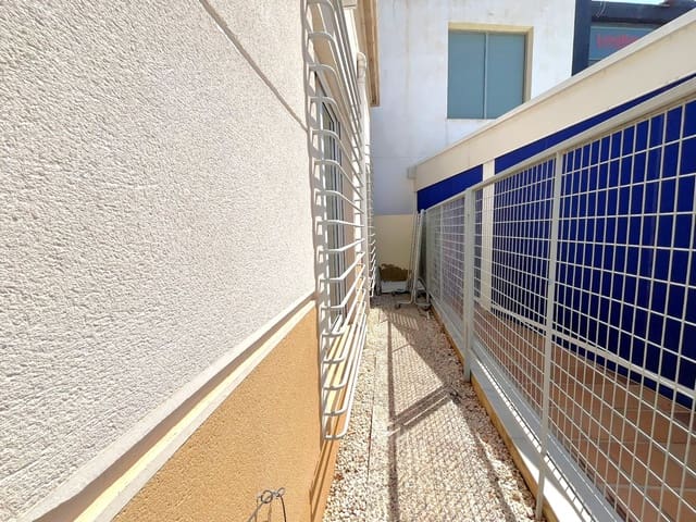 Komercyjne na sprzedaż w Playa Flamenca, Orihuela - 125 000 € (Ref: 9813674)