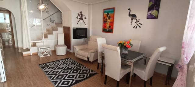 2 sovrum Hus till salu i Orihuela Costa, Orihuela med pool - 185 000 € (Ref: 9813744)
