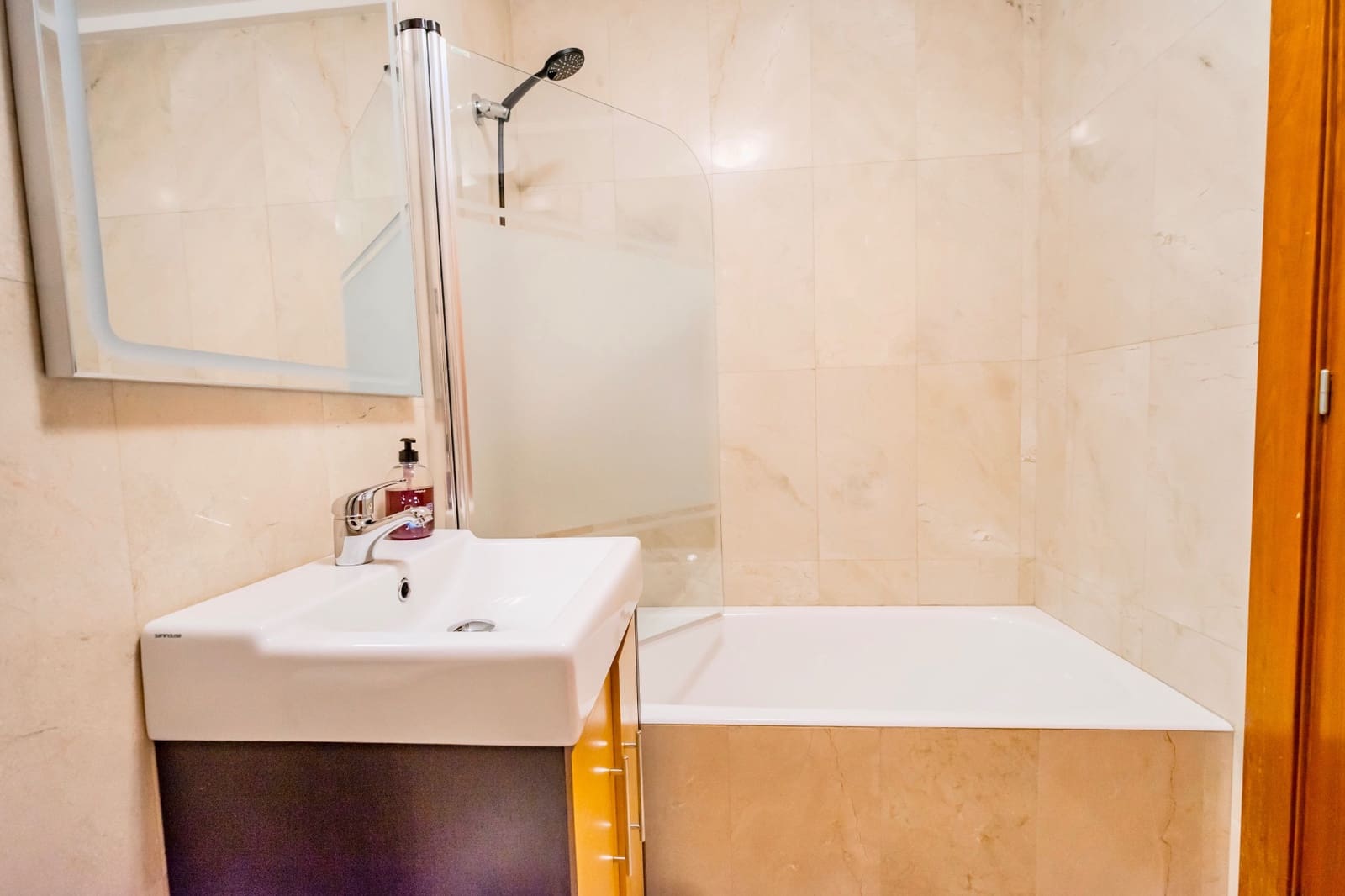 2 sypialnia Apartament na sprzedaż w Dona Pepa z basenem - 195 000 € (Ref: 9819240)