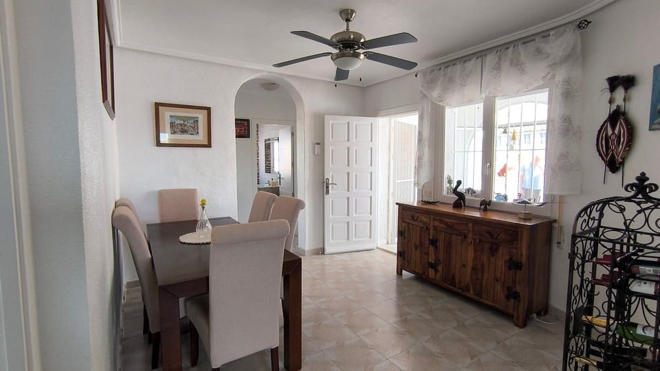 4 quarto Moradia para venda em Ciudad Quesada - 450 000 € (Ref: 9820872)